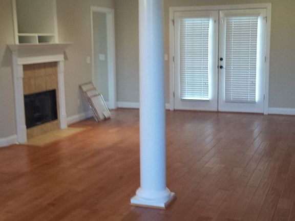 Living room, gas fireplace 