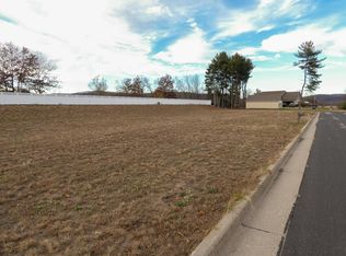 127 Pine Circle Dr #4, Boscobel, WI 53805