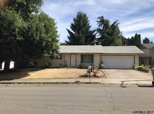 4820 7th Ave SE, Salem, OR 97302