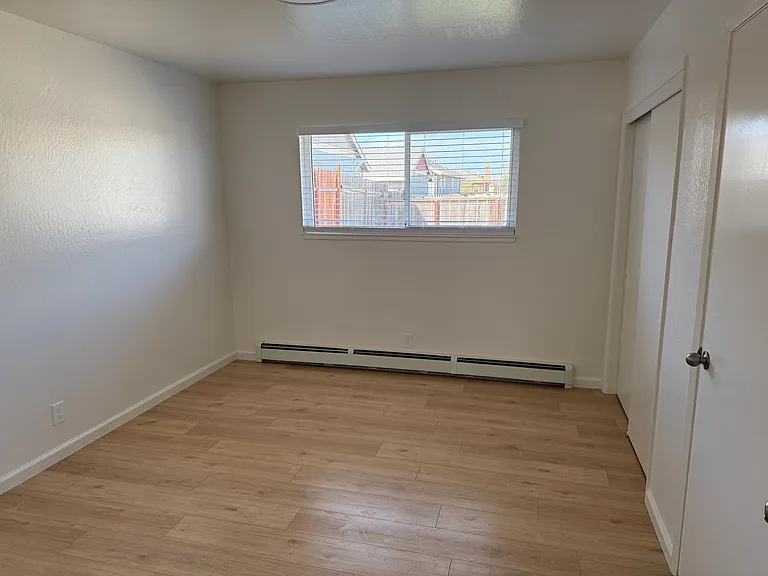 104 Spreckels Ave #104 — Photo 8