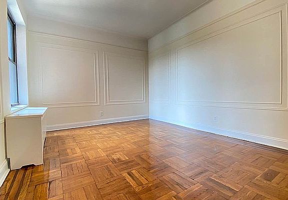 2nd image of 45-32 44th St #4H