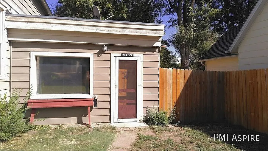1 Bedroom 1 Bathroom Apartment in Longmont — Photo 2