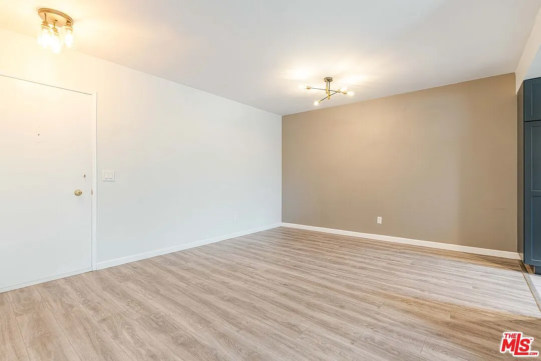 1 bed, 1.0 bath, 778 sqft, $2,835 — Photo 3