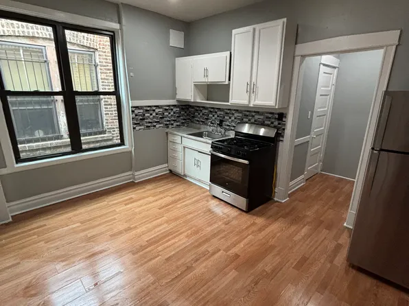 3150 W Cermak Rd APT 3M, Chicago, IL 60623