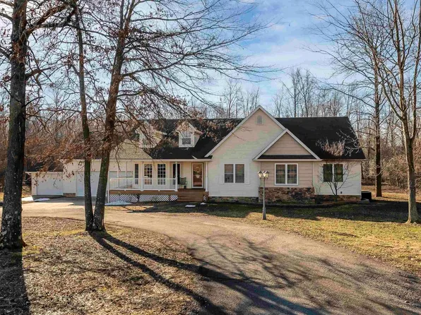 11674 Hafer Rd, Carterville, IL 62918