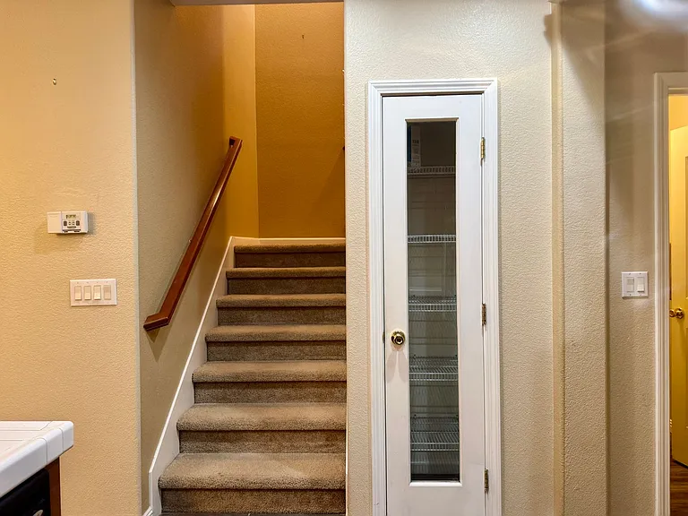 304 Esplanade Cir — Photo 13