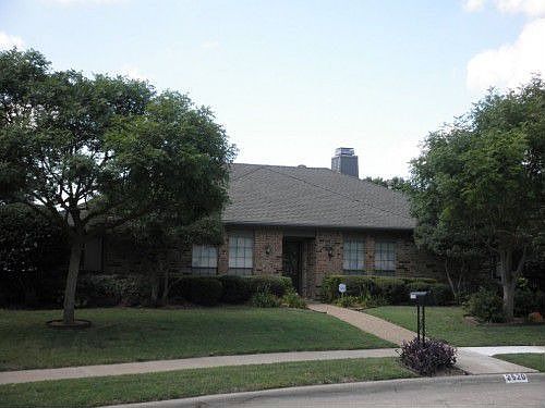 2nd image of 2520 Belmont Pl