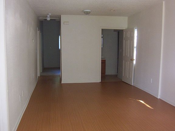 5th image of 1309 Ezell St