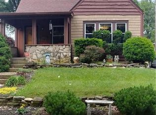 1228 N Park Blvd, Rushville, IN 46173
