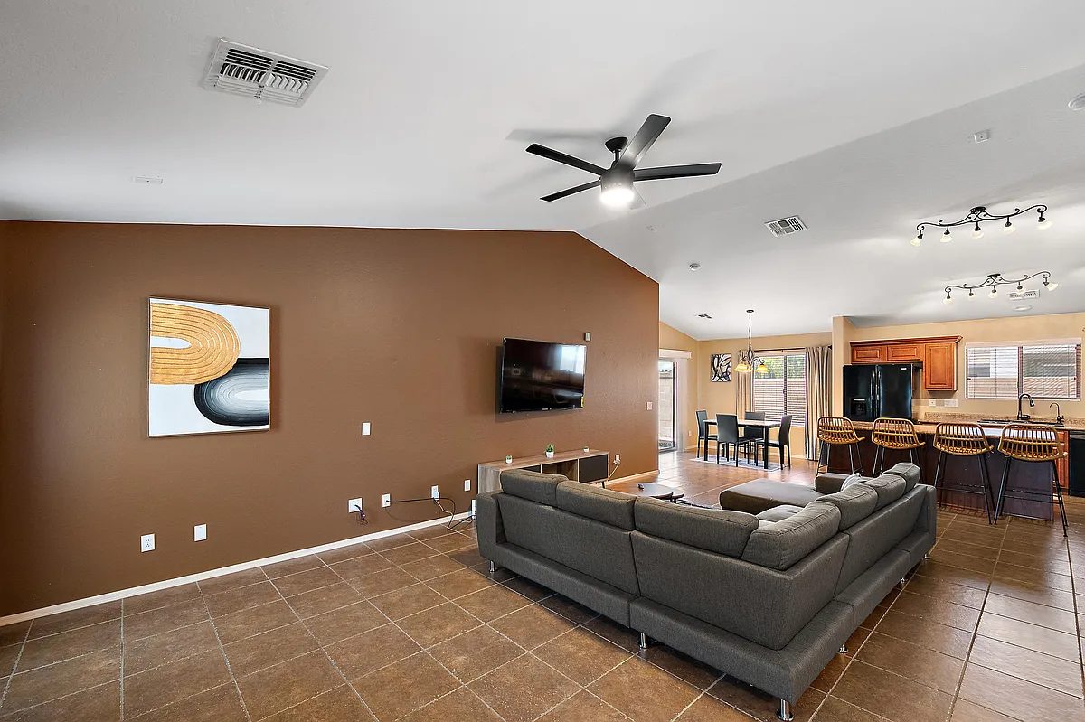 Building Photo - 2938 E Blue Ridge Way
