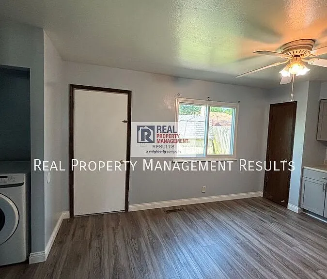 4208 Spring Valley Rd — Photo 5