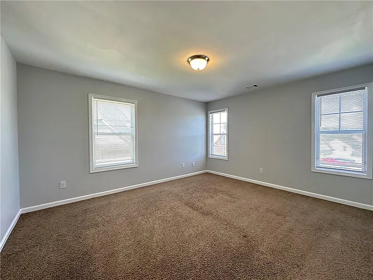 1129 Ida Woods Ct — Photo 23