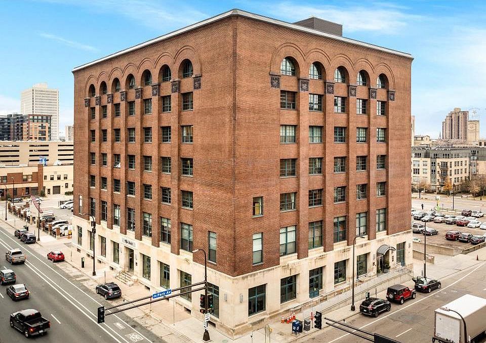 1st image of 250 Park Ave Unit 405