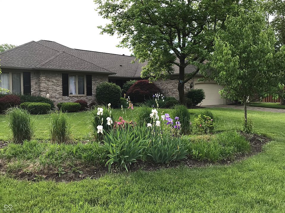 1st image of 8329 Hill Gail Dr