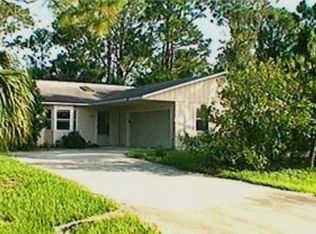 722 Wentworth St, Sebastian, FL 32958