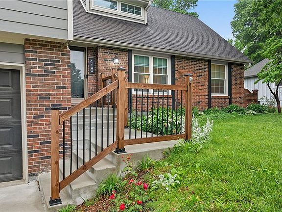 4th image of 410 SE Richardson Pl