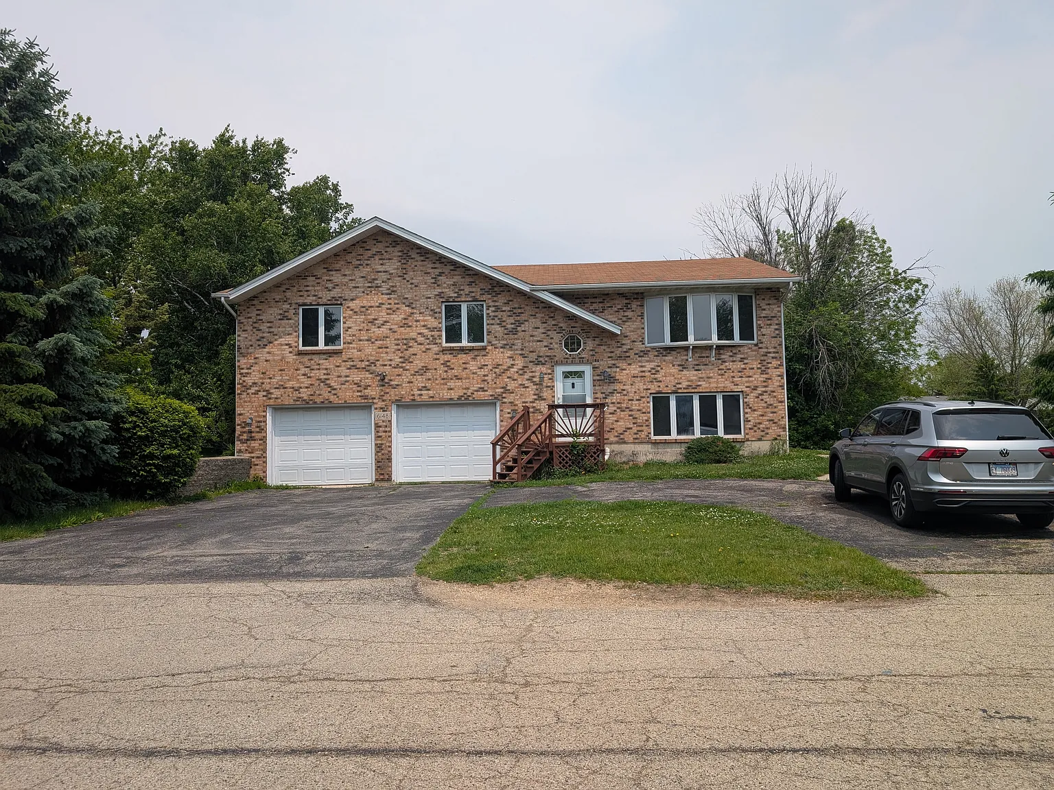 4 bed, 2640 sqft, $1,975 — Photo 1