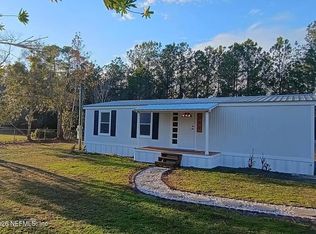 140 Coolwater Ave, Satsuma, FL 32189