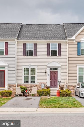1st image of 21 Norwood Dr