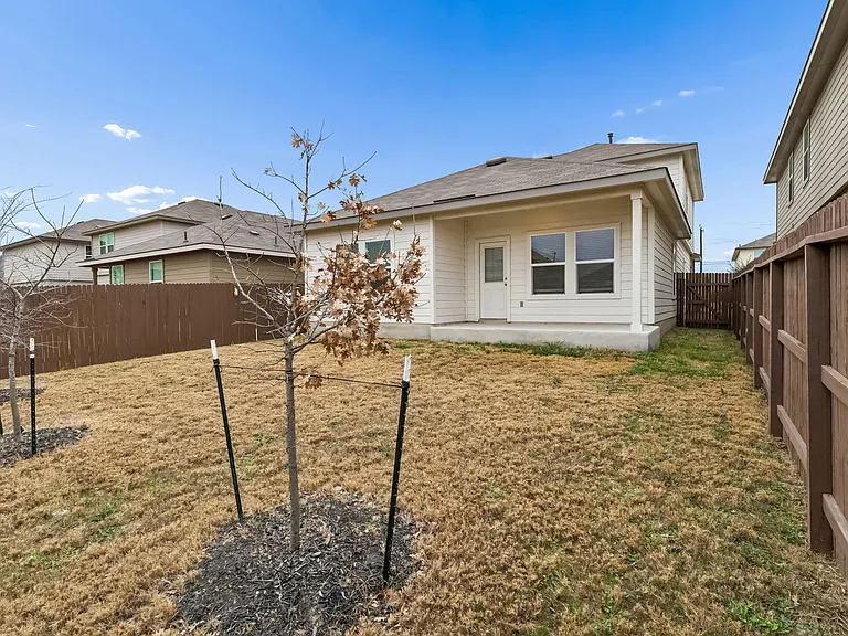 4550 Meerkat Dr — Photo 36