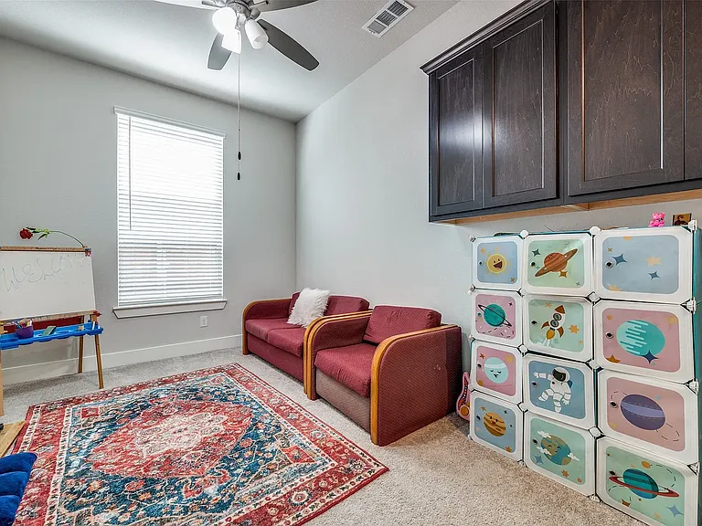 4713 Honeysuckle Ct — Photo 17