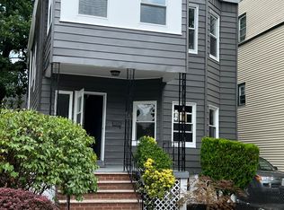 128 No 17 St #2, East Orange, NJ 07017