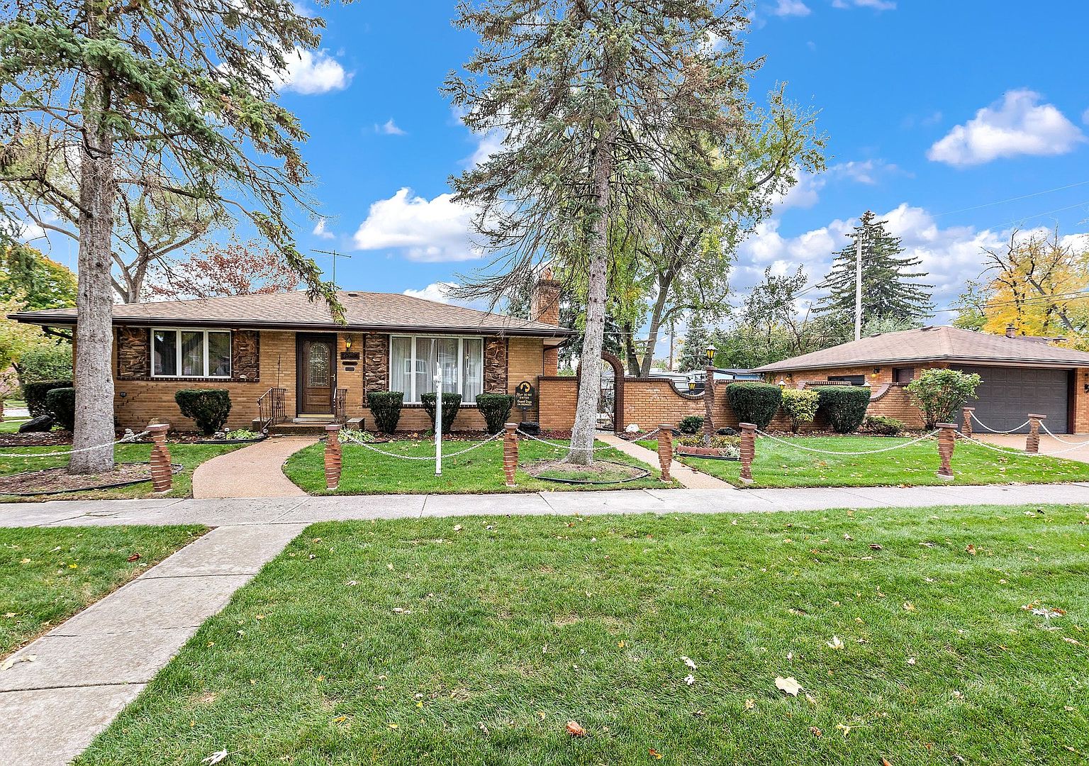 3200 Sunnyside Ave, Brookfield, IL 60513 Zillow