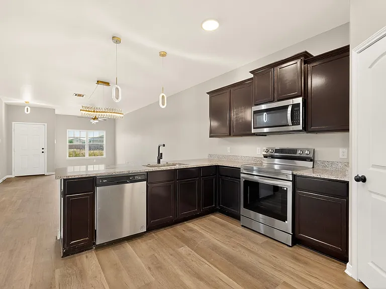 11914 Latour Valley — Photo 22