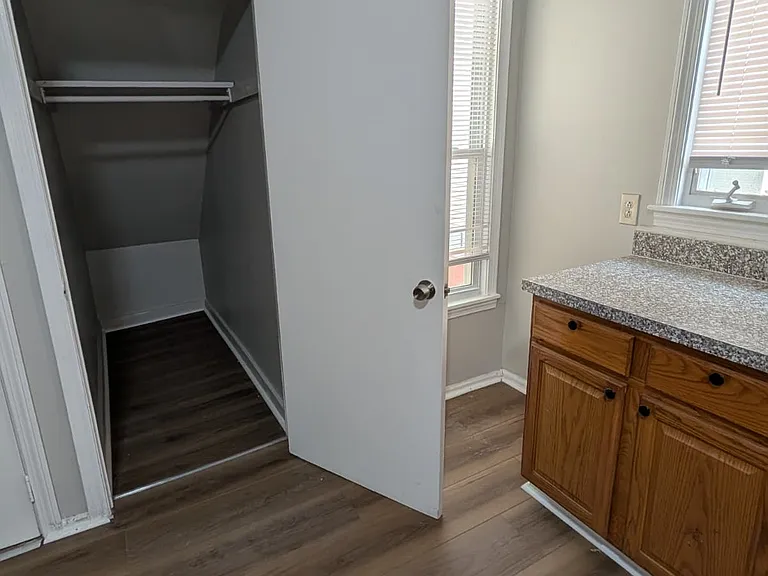 8 Arch St #1A — Photo 4