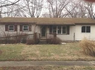 509 S Pearl St, Griggsville, IL 62340
