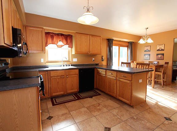4th image of 3927 W Cypress Ln