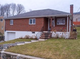 40 Linden Ter, Lynn, MA 01902