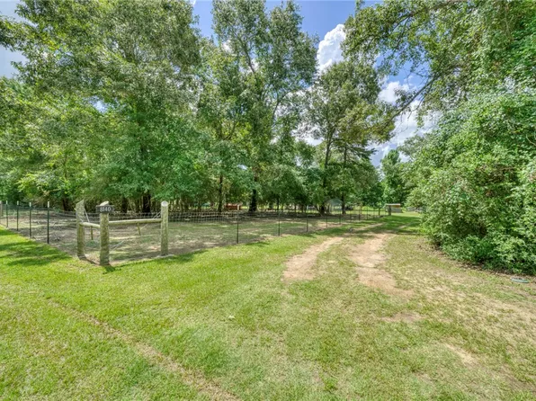 8140 Private Road 1610, Centerville, TX 75833