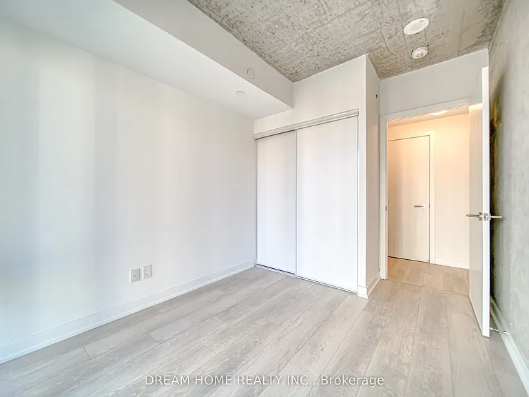 47 Mutual St #1004 — Photo 27