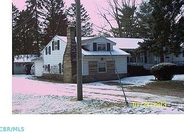 1st image of 755 Garfield Ave