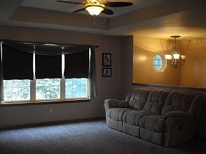 4th image of 4620 Iris Ave