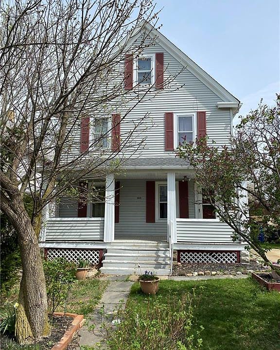 1st image of 1615 Lakewood Ave