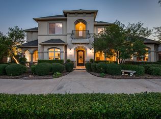 2708 King Arthur Blvd, The Colony, TX 75056