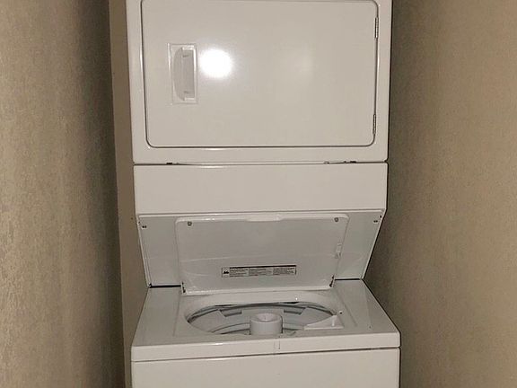 5th image of 106 Grandview Ct