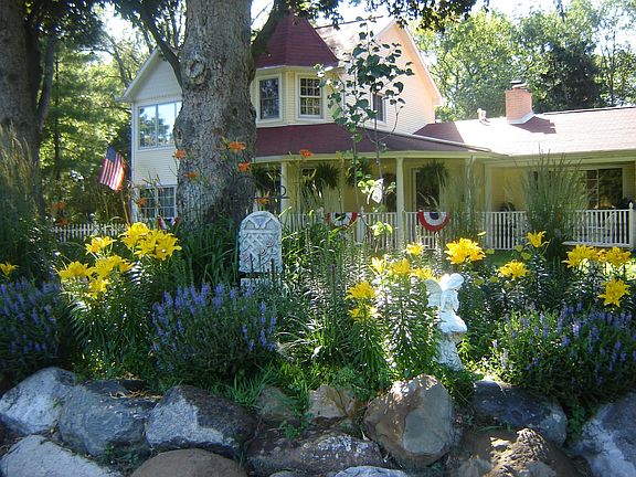 Lovely Gardens