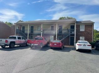 1955 Lakeview Rd #F, Asheboro, NC 27203