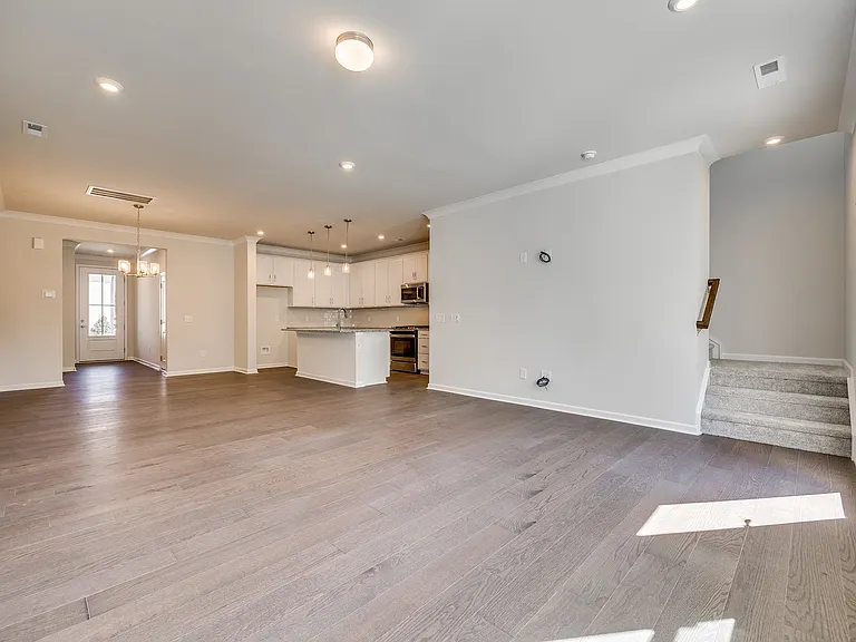 229 Brooks Springs Dr — Photo 14