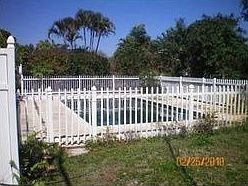 1st image of 879 NW 84th Dr