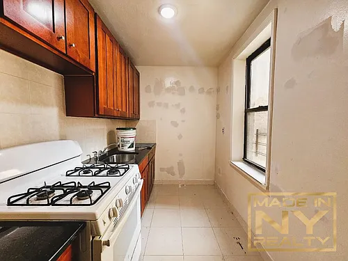 66-20 Wetherole St #6M Photo 1