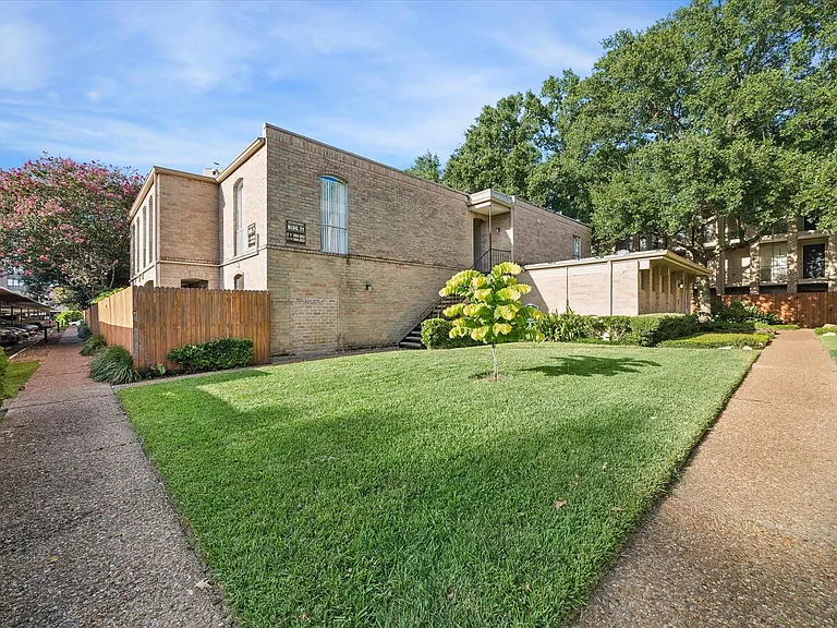4647 Wild Indigo St #359 — Photo 12