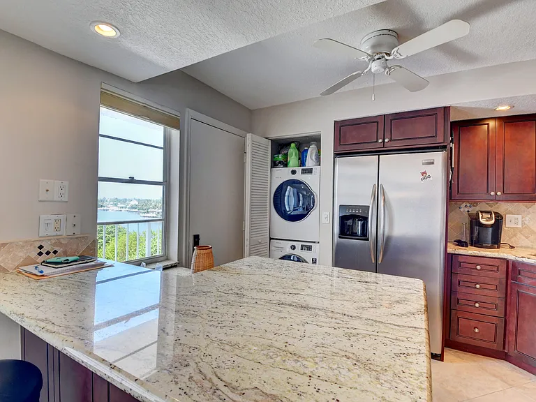 1 Harbourside Dr #3603 — Photo 14