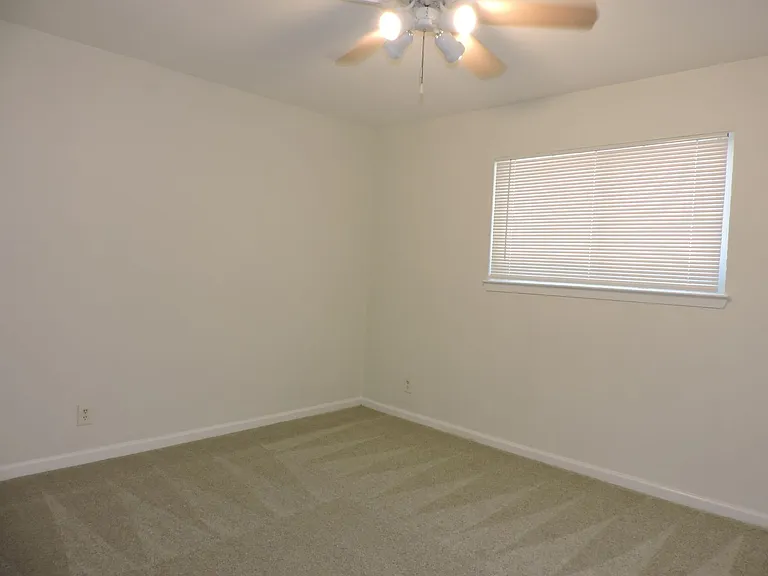1625 Chippeway Ln — Photo 19