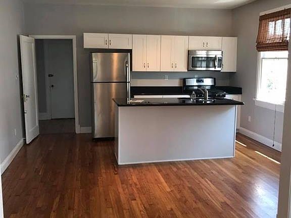 5th image of 5417-19 S Johnson St