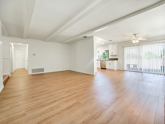5th image of 1207 E Highland Ave