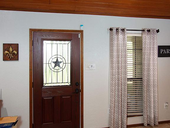 5th image of 1560 Rhonda Cir